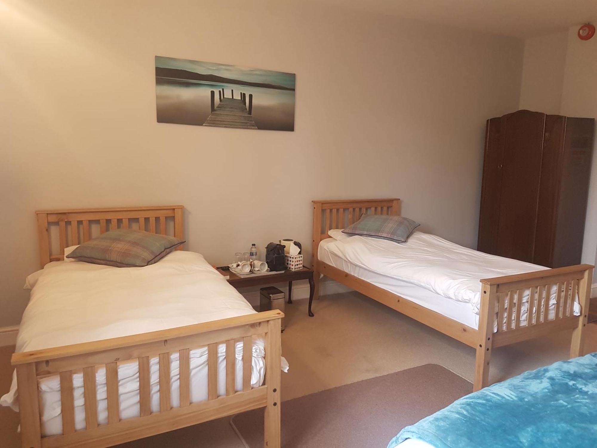 The Dog Inn Old Sodbury Room photo